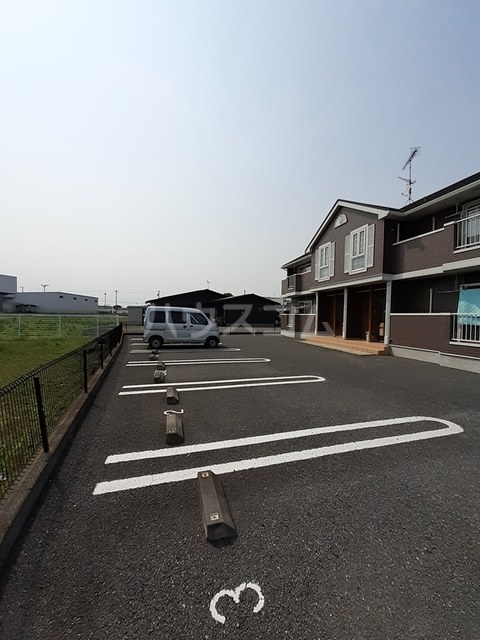 15/30 駐車場