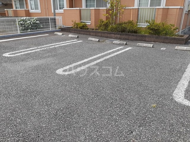 2/8 駐車場