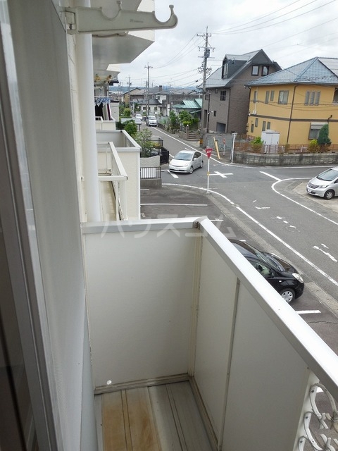 13/23 バルコニー