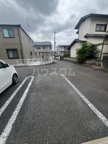 22/30 駐車場