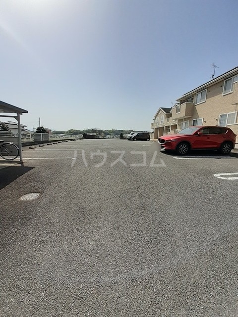 2/8 駐車場