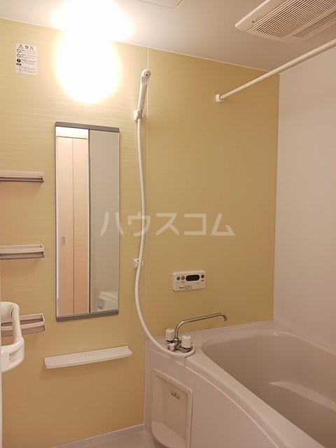 14/30 浴室