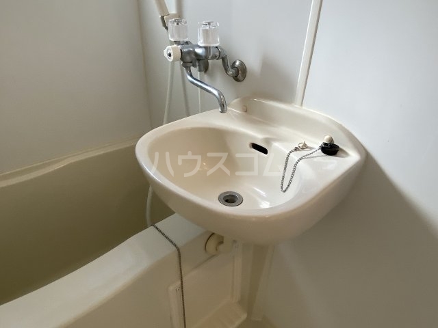 13/28 洗面