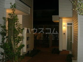 13/17 エントランス