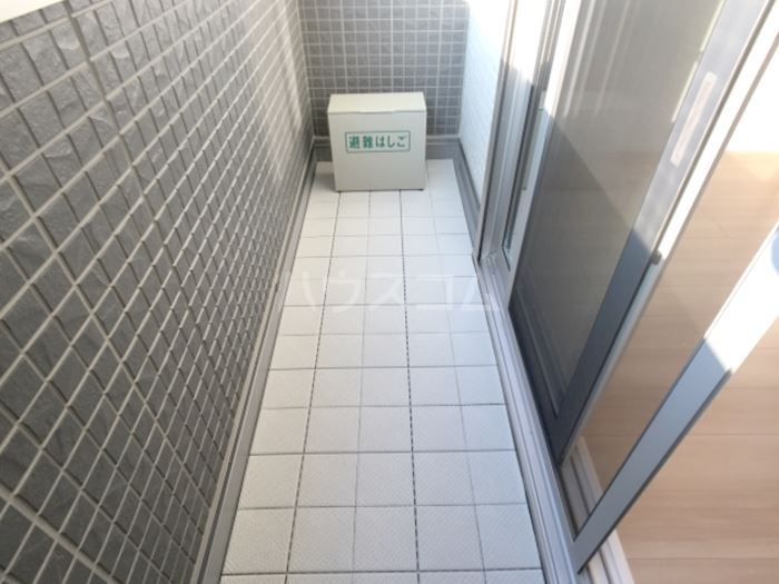 16/24 バルコニー