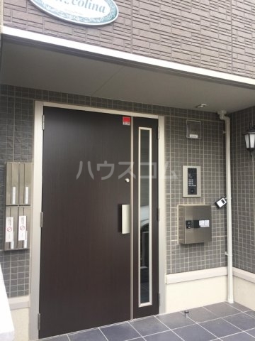 25/30 エントランス