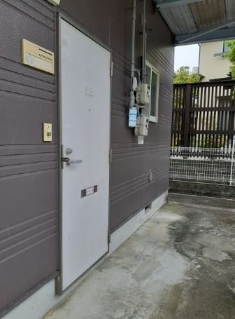 22/30 エントランス