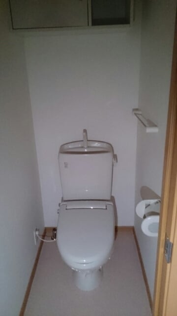 16/30 トイレ