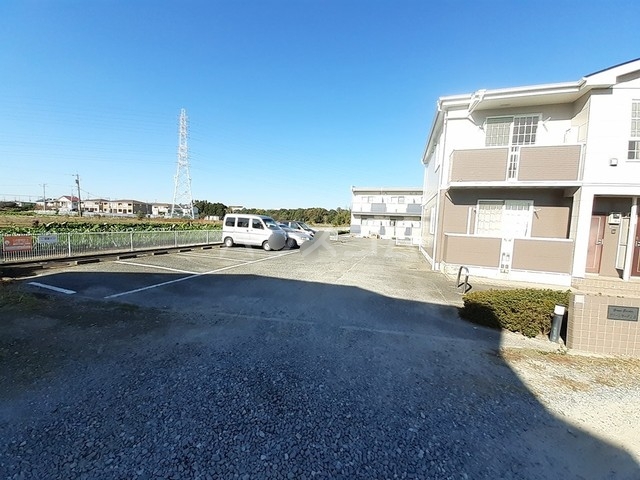 14/20 駐車場