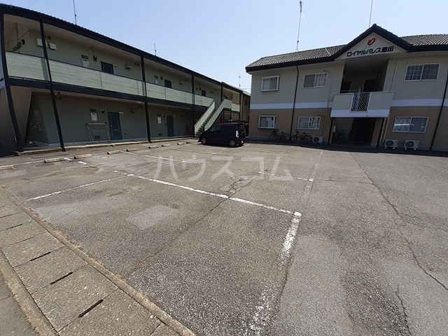 2/8 駐車場