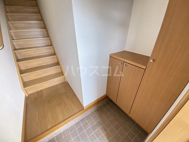 13/30 玄関