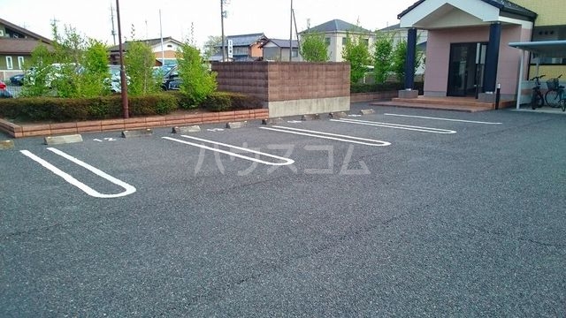 2/8 駐車場