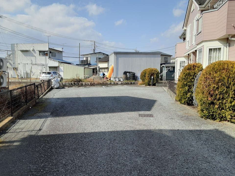 3/5 駐車場