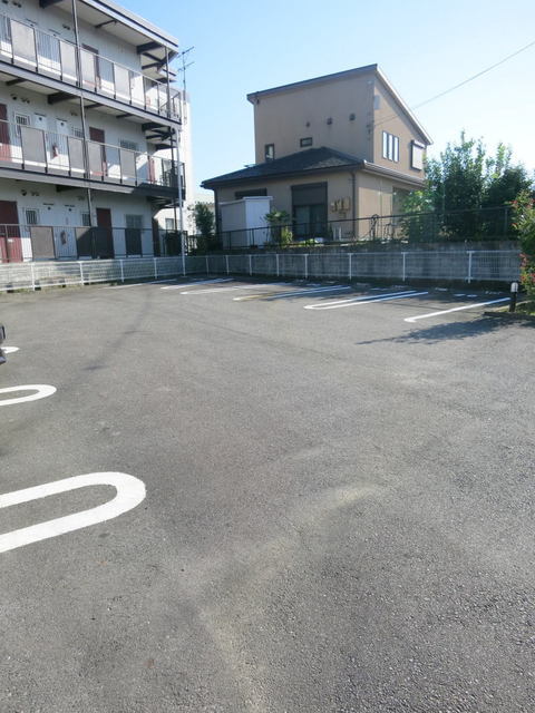 15/24 駐車場