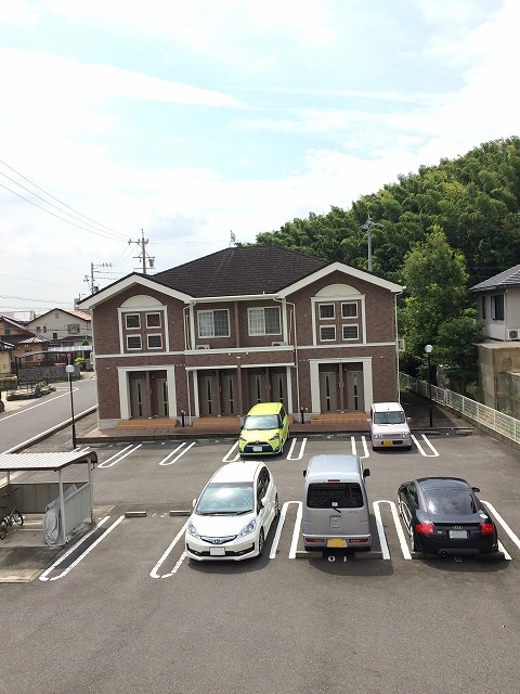 14/20 駐車場