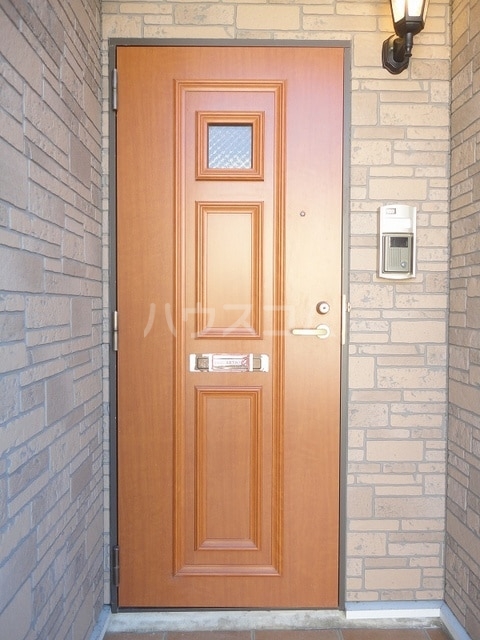 19/26 エントランス