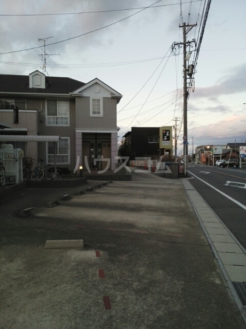 2/11 エントランス