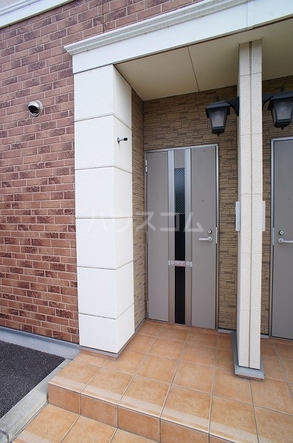 14/20 エントランス