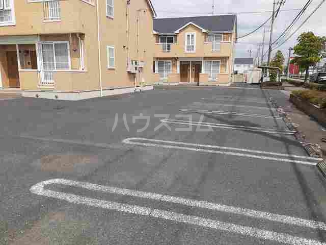2/8 駐車場