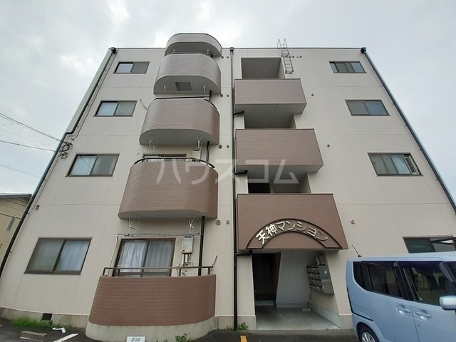 14/21 エントランス