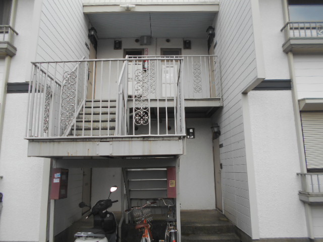 2/5 エントランス