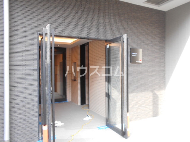 17/29 エントランス