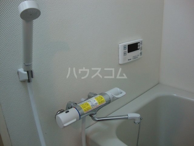 14/25 浴室