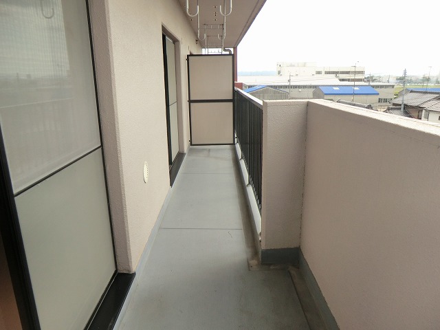 17/30 バルコニー