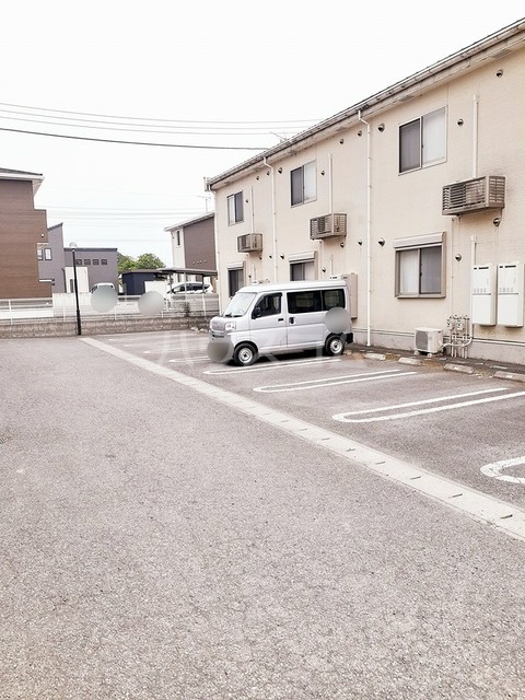 15/26 駐車場