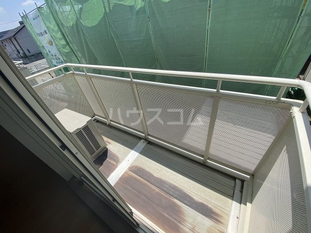 18/28 バルコニー