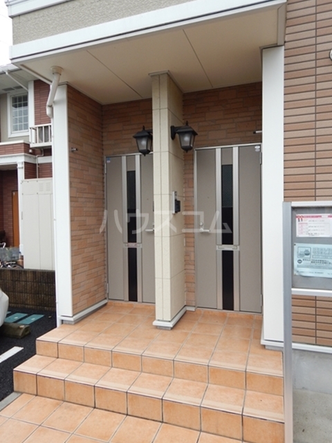 2/11 エントランス