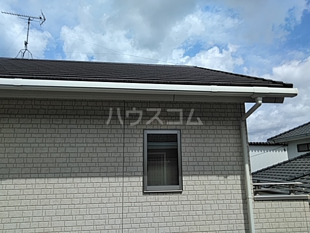 19/30 エントランス