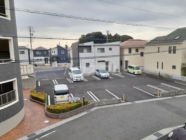 15/26 駐車場