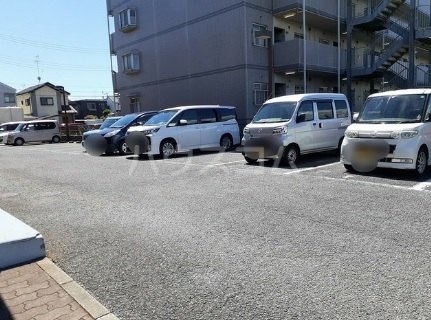 14/20 駐車場