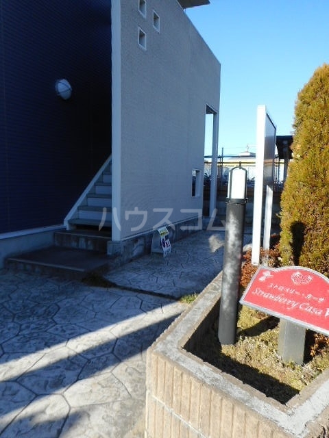 14/22 エントランス