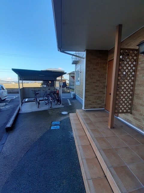 13/24 エントランス