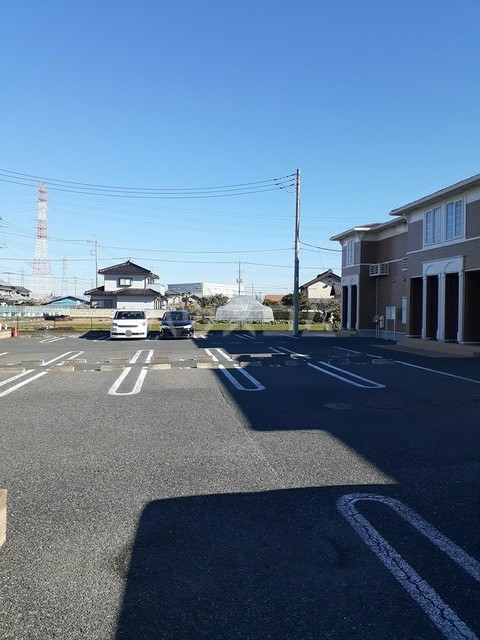 2/17 駐車場