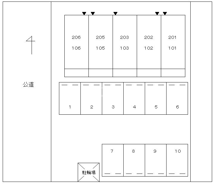 22/30 駐車場