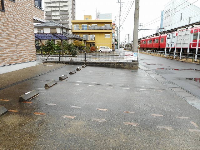 17/23 駐車場
