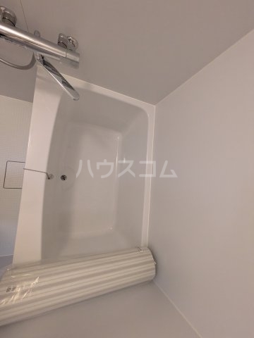 21/30 浴室