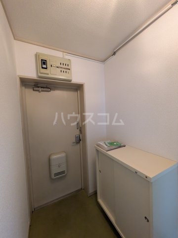 15/30 玄関