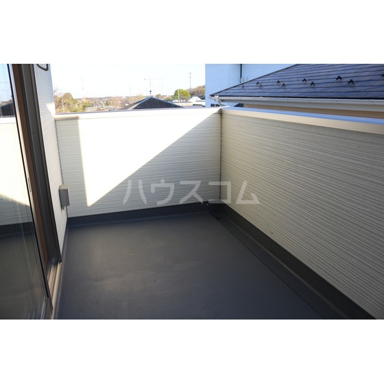 15/23 バルコニー