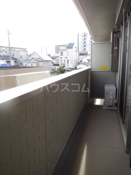 19/30 バルコニー