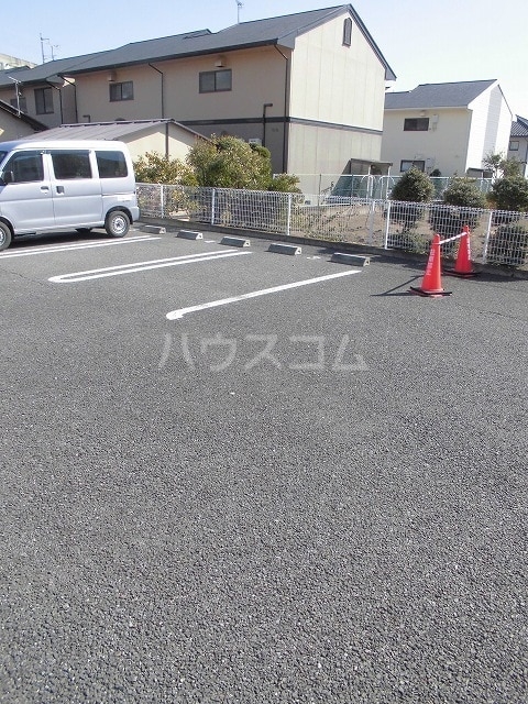 2/8 駐車場