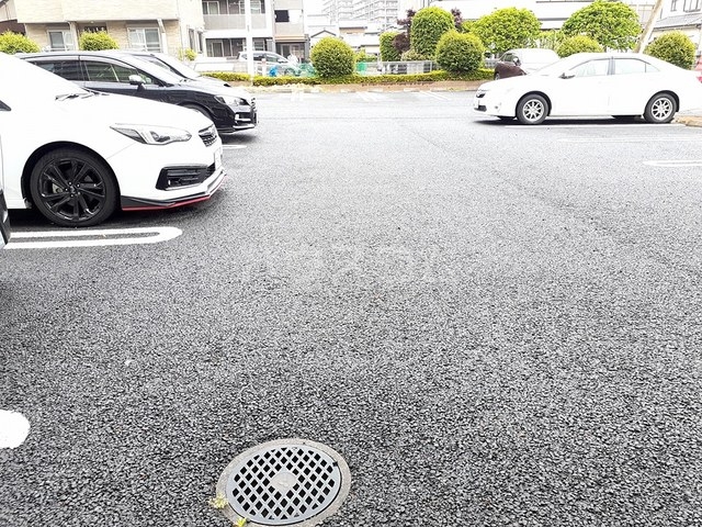 15/25 駐車場