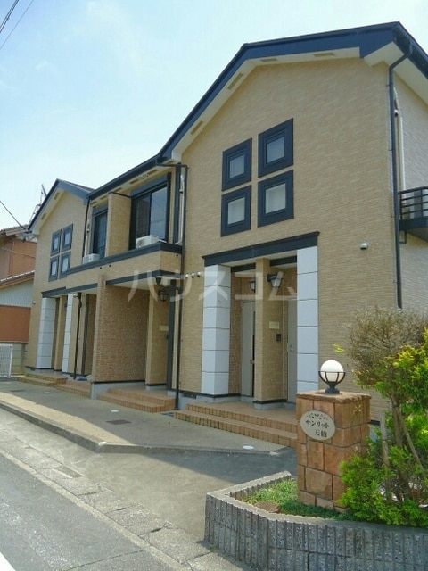 14/20 エントランス