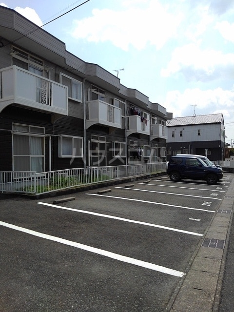 15/27 駐車場