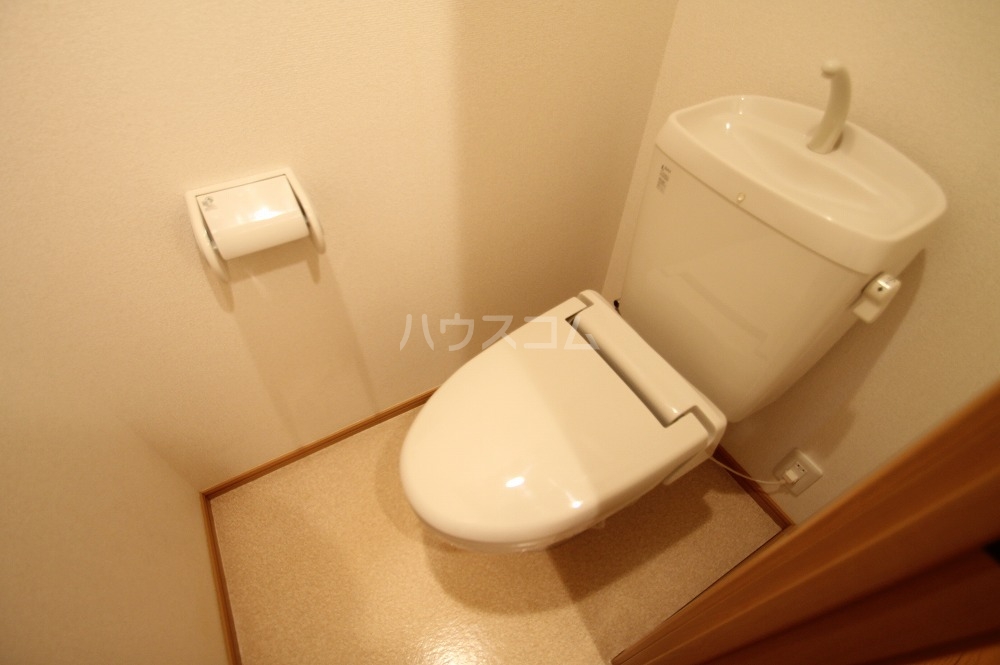 13/30 トイレ
