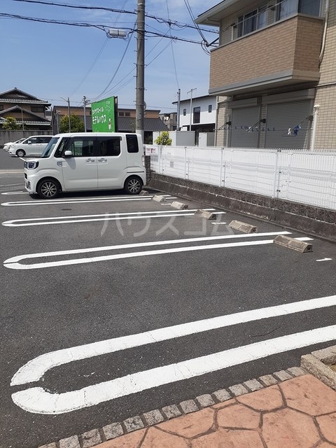 2/8 駐車場