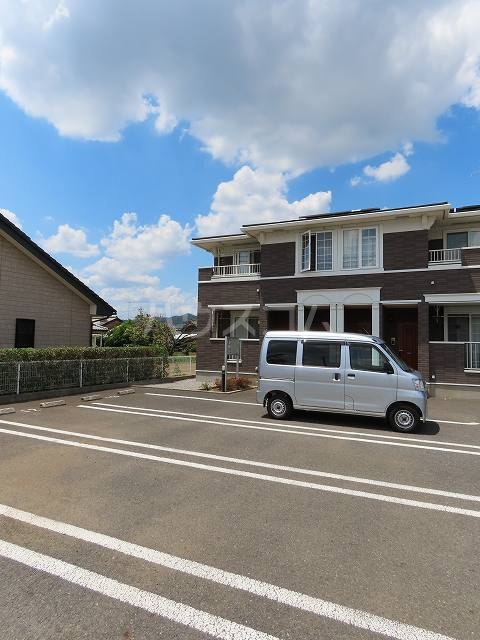 15/21 駐車場